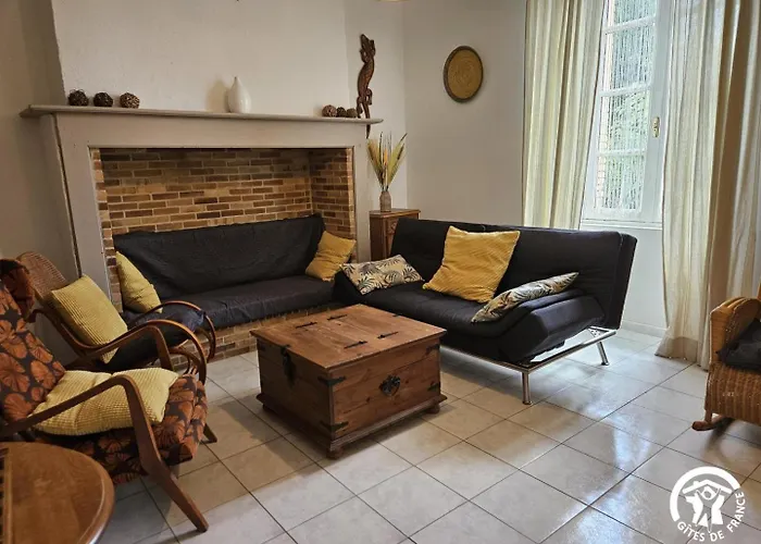 度假居 Roumanieu Le