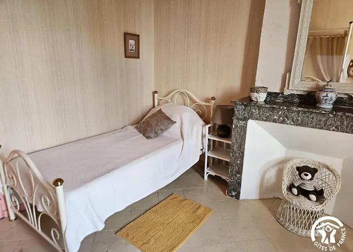 Roumanieu Le 度假居 *